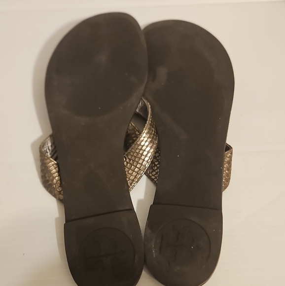 Tory Burch Thora Sandals Snakeskin Embossed Leather Flip Flops Brown Size 9 - Picture 9 of 13